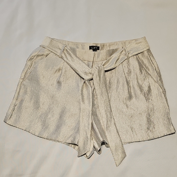 LOFT Pants - LOFT Champagne Gold Dress Shorts